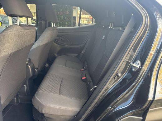 Toyota Yaris Cross 1.5 Hybrid 115 First Edition | 06-10141018 Voor meer informatie ActivLease financial lease