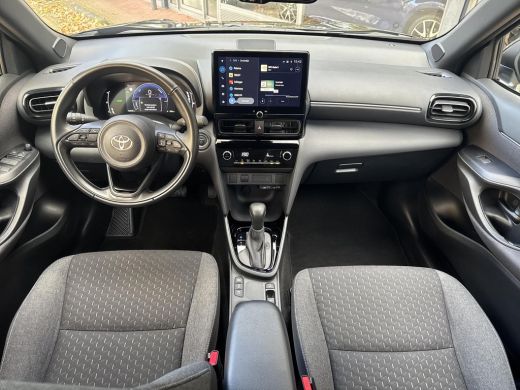 Toyota Yaris Cross 1.5 Hybrid 115 First Edition | 06-10141018 Voor meer informatie ActivLease financial lease