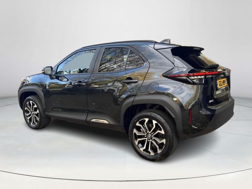 Toyota Yaris Cross 1.5 Hybrid 115 First Edition | 06-10141018 Voor meer informatie ActivLease financial lease