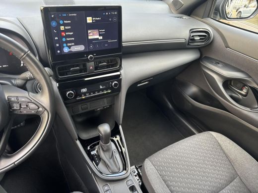 Toyota Yaris Cross 1.5 Hybrid 115 First Edition | 06-10141018 Voor meer informatie ActivLease financial lease