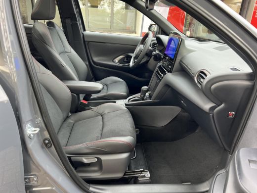 Toyota Yaris Cross 1.5 Hybrid 130 GR Sport | GR SPORT Plus Pack | ActivLease financial lease