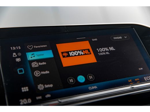 Volkswagen Caddy Kombi E-Hybrid 7-persoons | Led Verlichting | Navi By App | Digitaal Dashboard ActivLease financial lease