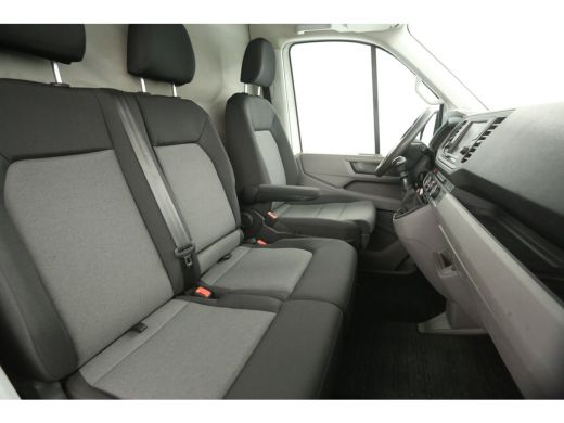 Volkswagen Crafter 35 2.0 TDI L3H3 RWD | 177PK | 3500kg Trekgew. | Trekh. | Airco | Cruise | 3-Zits | Camera | Carplay ActivLease financial lease