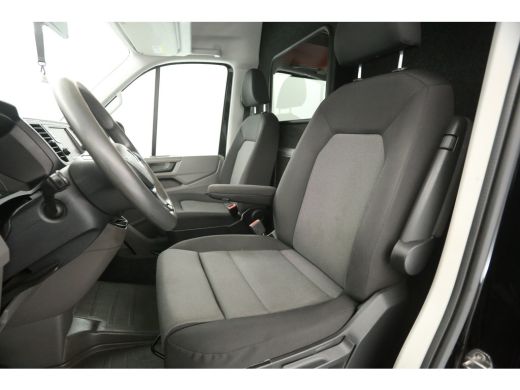 Volkswagen Crafter 35 2.0 TDI L4H3 | 140PK | Airco | Camera | Cruise | Carplay | Navigatie | Parkeersens. ActivLease financial lease