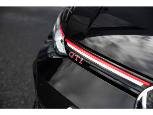 Volkswagen Golf 2.0 TSI GTI DSG | Panorama Dak | 1e eigenaar | Harman / Kardon | HUD | ActivLease financial lease