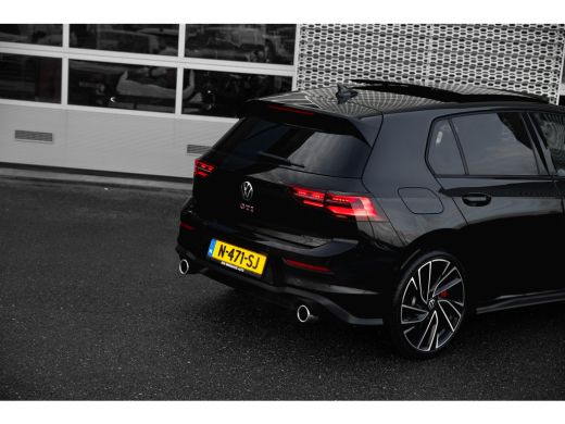 Volkswagen Golf 2.0 TSI GTI DSG | Panorama Dak | 1e eigenaar | Harman / Kardon | HUD | ActivLease financial lease
