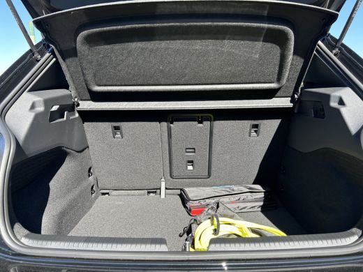 Volkswagen ID.3 Black Edition 52 kWh ActivLease financial lease