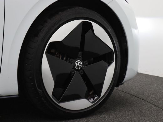 Volkswagen ID.3 First Max 58 kWh 204PK Aut. Panoramadak, 93% SOH,Keyless, Achteruitrijcamera, Side Assist, Head-U... ActivLease financial lease