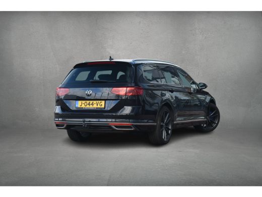 Volkswagen Passat Variant 1.4 TSI PHEV GTE Business | VOL! | Trekhaak | Pano | Leer | Stoelverw. | HUD ActivLease financial lease