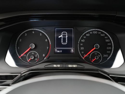 Volkswagen Polo 1.0 TSI 95pk Comfortline Business Navigatie Acc Carplay Dab 30 ActivLease financial lease