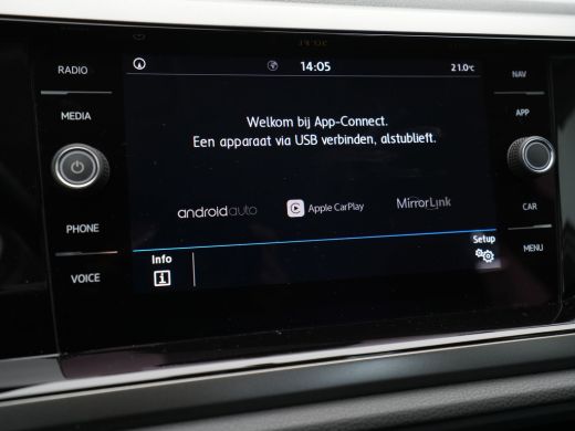 Volkswagen Polo 1.0 TSI 95pk Comfortline Business Navigatie Acc Carplay Dab 30 ActivLease financial lease