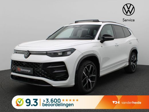 Volkswagen Tayron 1.5 eHybrid R-Line Edition 272PK DSG Trekhaak, Pano-Schuifdak, Head-Up Display, Matrix LED-Verlic...