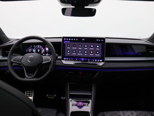 Volkswagen Tayron 1.5 eHybrid R-Line Edition 272PK DSG Trekhaak, Pano-Schuifdak, Head-Up Display, Matrix LED-Verlic... ActivLease financial lease