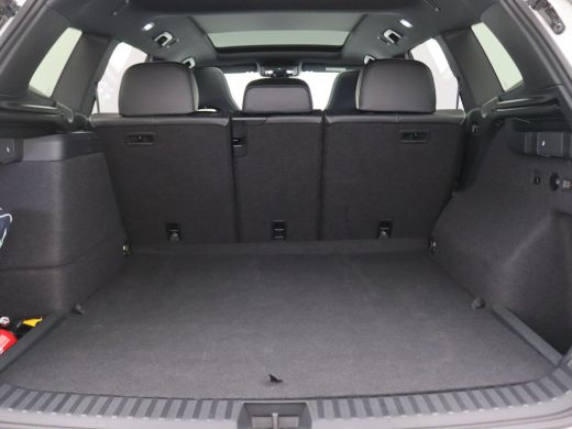 Volkswagen Tayron 1.5 eHybrid R-Line Edition 272PK DSG Trekhaak, Pano-Schuifdak, Head-Up Display, Matrix LED-Verlic... ActivLease financial lease