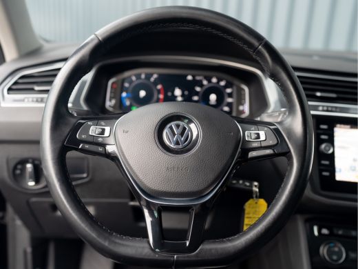Volkswagen Tiguan 1.5 TSI ACT Highline Business R | LED | Trekhaak wegkl. | Elk. A-klep | Stoelverw. | Prijs Rijkla... ActivLease financial lease