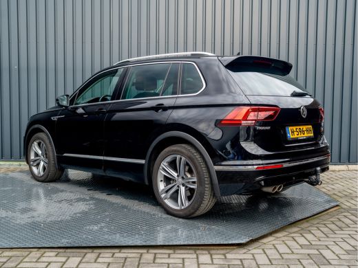Volkswagen Tiguan 1.5 TSI ACT Highline Business R | LED | Trekhaak wegkl. | Elk. A-klep | Stoelverw. | Prijs Rijkla... ActivLease financial lease