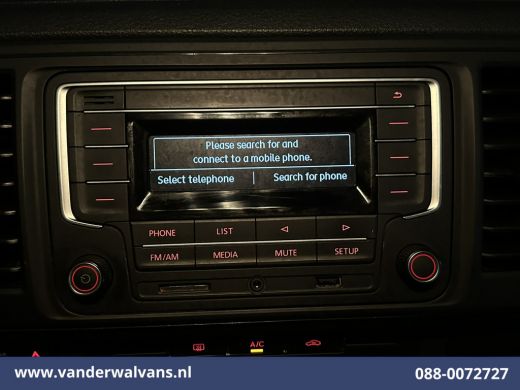 Volkswagen Transporter 2.0 TDI 102pk L2H1 Euro6 Airco | 2200kg Trekhaak | Cruisecontrol | Sidebars | L&M Velgen Parkeers... ActivLease financial lease