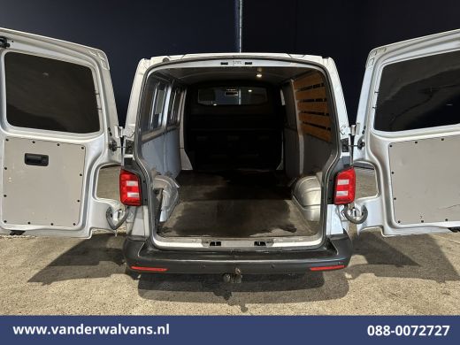 Volkswagen Transporter 2.0 TDI 102pk L2H1 Euro6 Airco | 2200kg Trekhaak | Cruisecontrol | Sidebars | L&M Velgen Parkeers... ActivLease financial lease