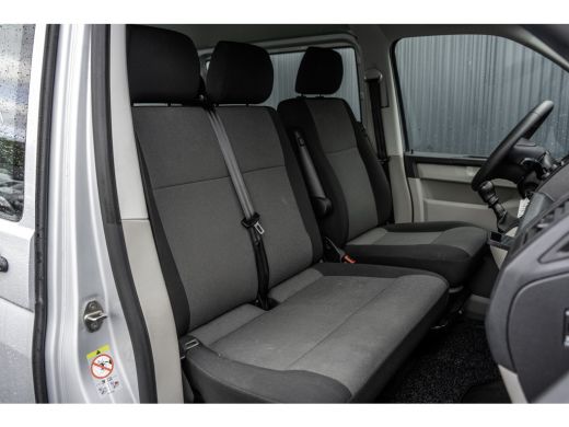 Volkswagen Transporter 2.0TDI L2H1 | 9-Persoons | Incl. btw en bpm | Cruise | Airco | PDC | Euro 6 ActivLease financial lease