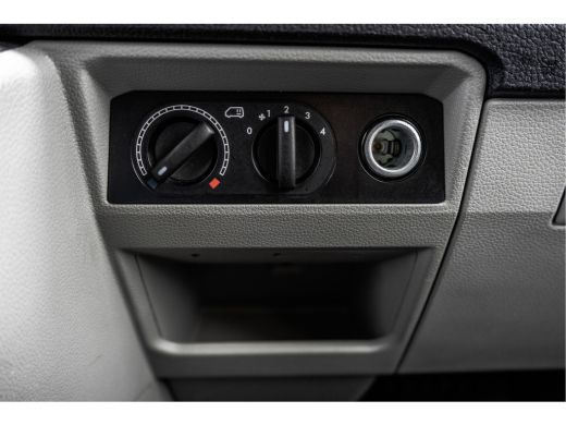 Volkswagen Transporter 2.0TDI L2H1 | 9-Persoons | Incl. btw en bpm | Cruise | Airco | PDC | Euro 6 ActivLease financial lease