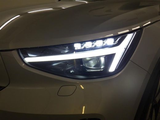 Volvo  C40 Recharge Twin Intro Edition 78 kWh BOMVOL! | PixelLed | 20'' | LageKM! | NLAuto! ActivLease financial lease