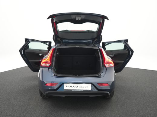 Volvo  V40 1.5 T2 Polar+ | LED | Stoelverwarming | Cruise Control | Climate Control | 16" Lichtmetalen velgen ActivLease financial lease