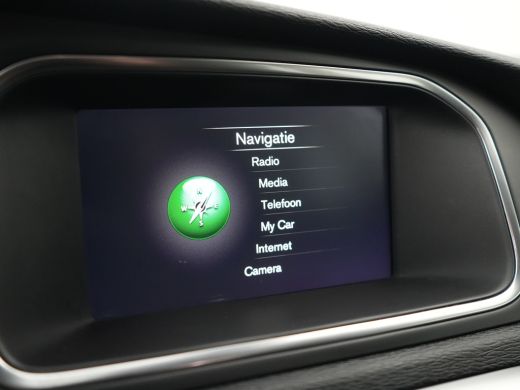 Volvo  V40 1.5 T2 Polar+ | LED | Stoelverwarming | Cruise Control | Climate Control | 16" Lichtmetalen velgen ActivLease financial lease