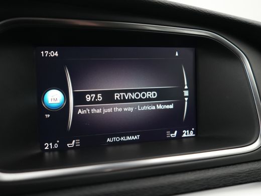 Volvo  V40 1.5 T2 Polar+ | LED | Stoelverwarming | Cruise Control | Climate Control | 16" Lichtmetalen velgen ActivLease financial lease