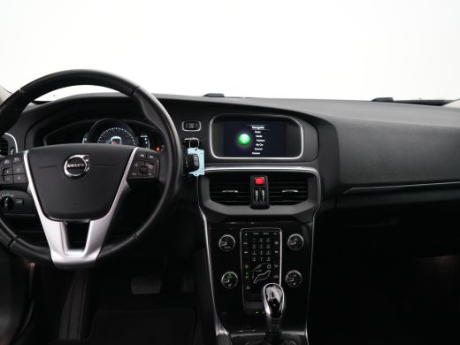 Volvo  V40 1.5 T2 Polar+ | LED | Stoelverwarming | Cruise Control | Climate Control | 16" Lichtmetalen velgen ActivLease financial lease