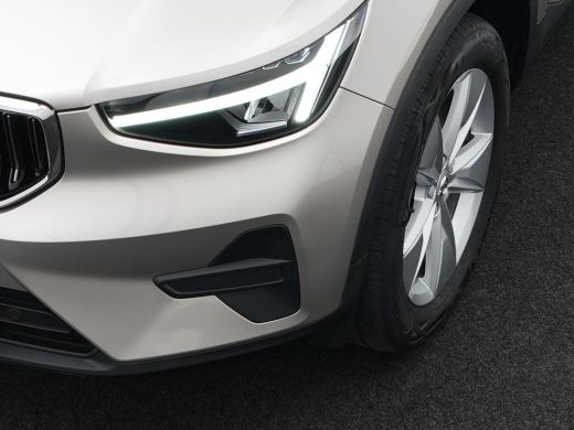 Volvo  XC40 2.0 B3 Plus Bright | Harman Kardon | Leder | Adaptive Cruise | BLIS | Elek stoelen | Trekhaak ActivLease financial lease