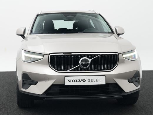 Volvo  XC40 2.0 B3 Plus Bright | Harman Kardon | Leder | Adaptive Cruise | BLIS | Elek stoelen | Trekhaak ActivLease financial lease