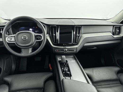 Volvo  XC60 T6 Recharge Ultra Dark | 20" | Trekhaak | 360 Camera | Head-up | Harman Kardon | Panoramadak | Fu... ActivLease financial lease