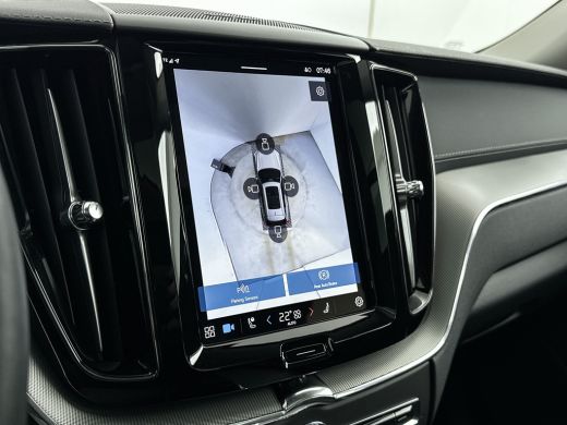 Volvo  XC60 T6 Recharge Ultra Dark | 20" | Trekhaak | 360 Camera | Head-up | Harman Kardon | Panoramadak | Fu... ActivLease financial lease