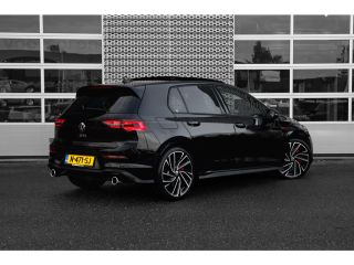 Volkswagen Golf 2.0 TSI GTI DSG | Panorama Dak | 1e eigenaar | Harman / Kardon | HUD |