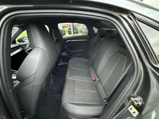 Audi A3 Limousine 30 TFSI S edition | Bang & Olufsen | Virtual | Stoel Verwarming | ActivLease financial lease