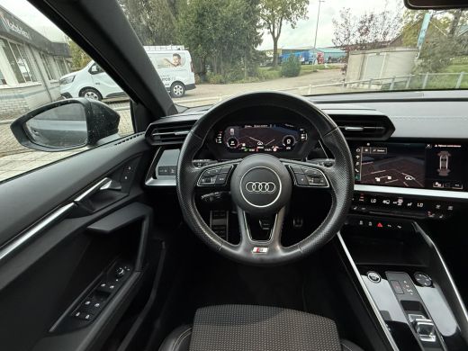 Audi A3 Limousine 30 TFSI S edition | Bang & Olufsen | Virtual | Stoel Verwarming | ActivLease financial lease