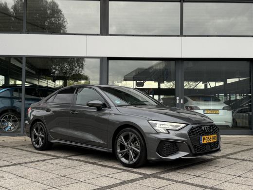 Audi A3 Limousine 30 TFSI S edition | Bang & Olufsen | Virtual | Stoel Verwarming | ActivLease financial lease
