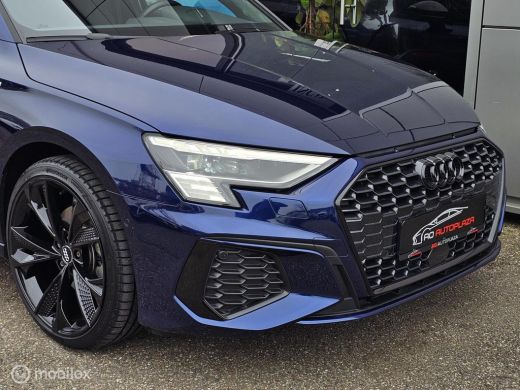 Audi A3 Sportback 40 TFSI e Edition 3x S-line Panorama/Massage ActivLease financial lease