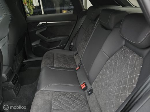 Audi A3 Sportback 40 TFSI e Edition 3x S-line Panorama/Massage ActivLease financial lease