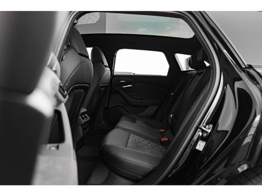 Audi A6 Avant e-tron Avant e-tron S edition, A6 e-tron (2025) Luchtvering | Soft close | Panorama dak |  Trekhaak | St... ActivLease financial lease