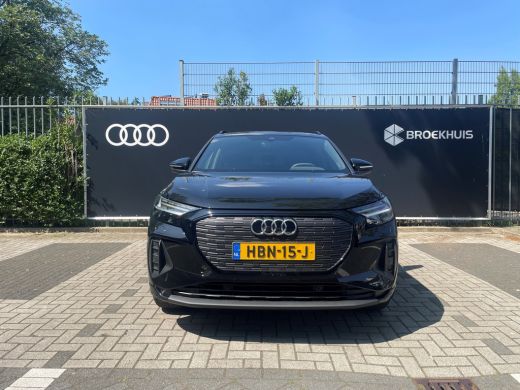 Audi Q4 e-tron 45 quattro Advanced edition 82 kWh | Assistentiepakket Plus | Zwart optiek | Comfortpakket/ 21 in... ActivLease financial lease