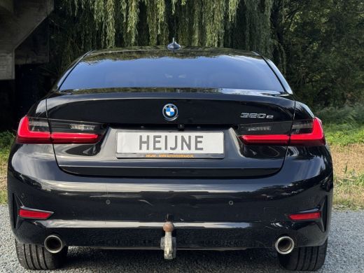 BMW 3 Serie 320e 204PK HYBRID BUSINESS LEDER/CAMERA/TREKHAAK ActivLease financial lease