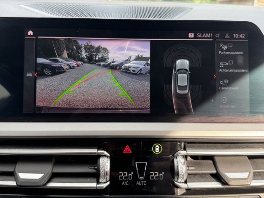 BMW 3 Serie 320e 204PK HYBRID BUSINESS LEDER/CAMERA/TREKHAAK ActivLease financial lease