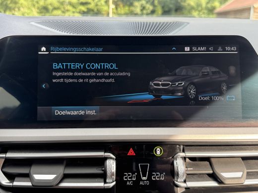 BMW 3 Serie 320e 204PK HYBRID BUSINESS LEDER/CAMERA/TREKHAAK ActivLease financial lease