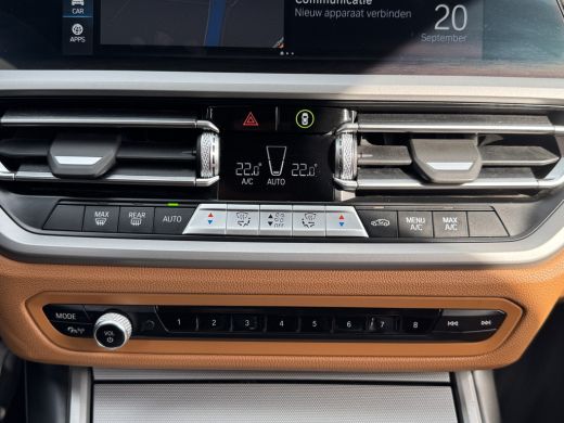 BMW 3 Serie 320e 204PK HYBRID BUSINESS LEDER/CAMERA/TREKHAAK ActivLease financial lease