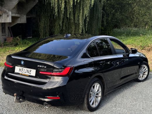 BMW 3 Serie 320e 204PK HYBRID BUSINESS LEDER/CAMERA/TREKHAAK ActivLease financial lease