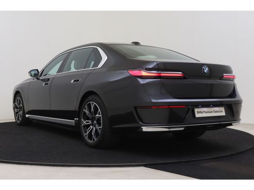 BMW i7 xDrive60 / Stoelventilatie / Massagefunctie / Parking Assistant Plus / Stoelverwarming / Live Coc... ActivLease financial lease