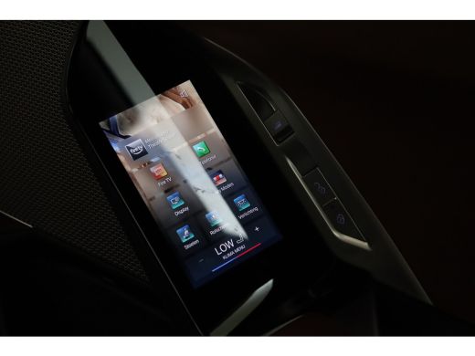 BMW i7 xDrive60 / Stoelventilatie / Massagefunctie / Parking Assistant Plus / Stoelverwarming / Live Coc... ActivLease financial lease