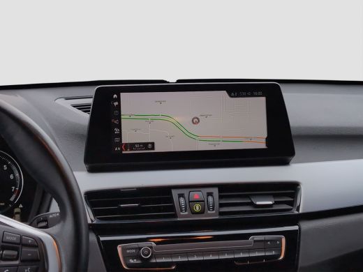 BMW X1 sDrive20i Executive Edition | Trekhaak | Head-Up | Cruise Control | Climate Control | Navigatie |... ActivLease financial lease