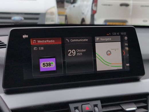 BMW X1 sDrive20i Executive Edition | Trekhaak | Head-Up | Cruise Control | Climate Control | Navigatie |... ActivLease financial lease